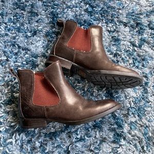 Born Brown Booties / Boots Size 6.5